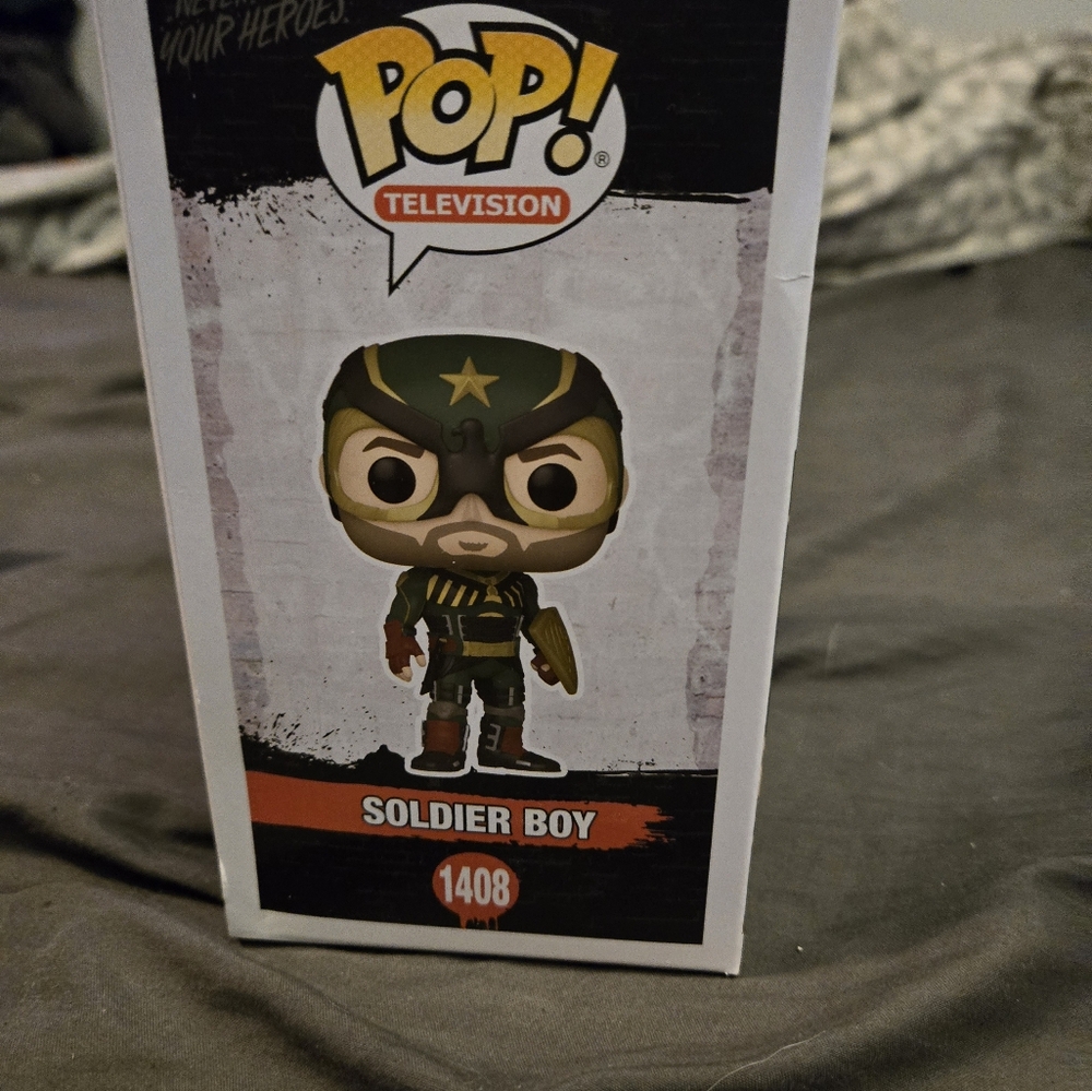 Funko Pop! The Boys Soldier Boy Figure - Green and Red - Picture 8 of 8